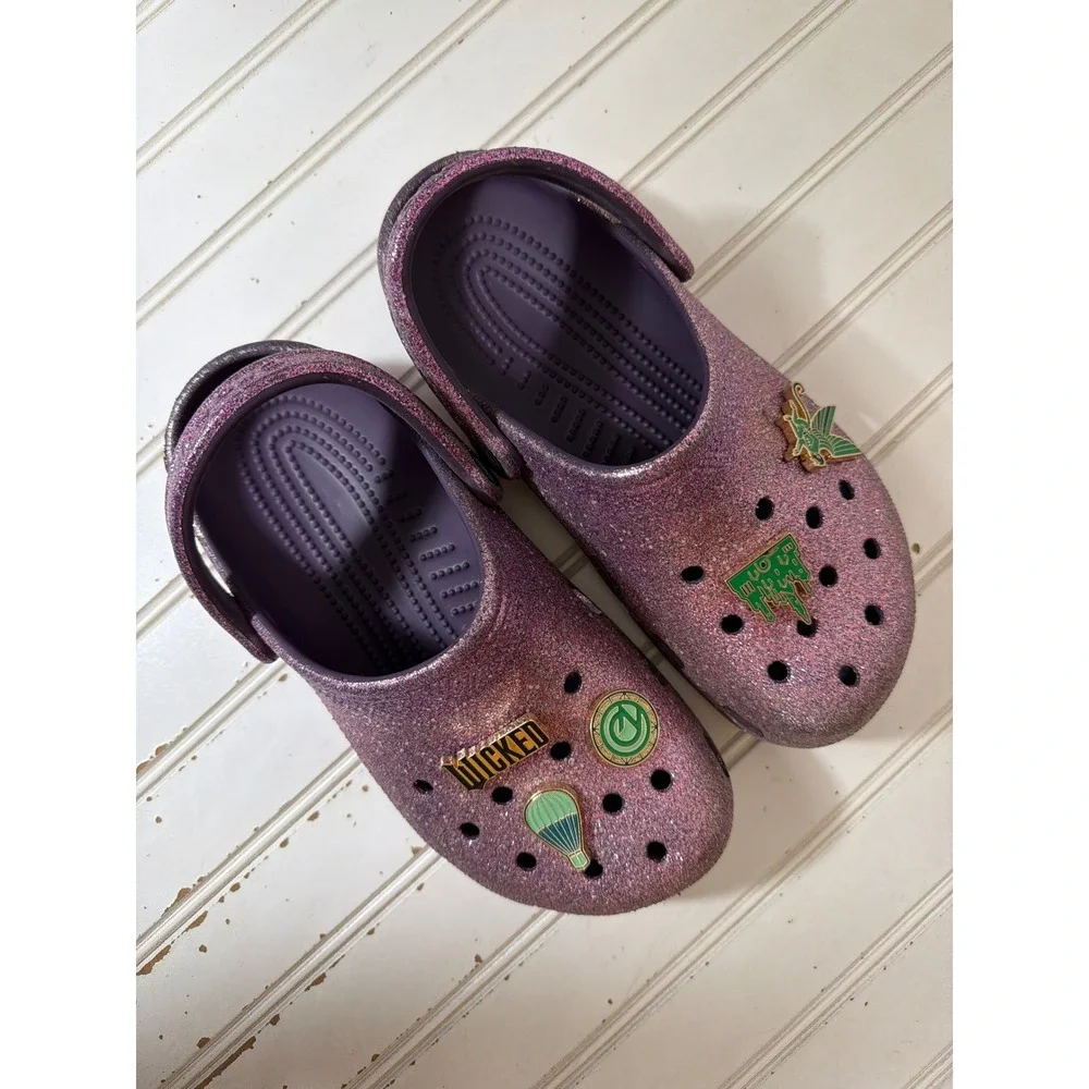 Crocs Classic Clog Kids Size J6 Purple Glitter Wicked Musical Charms Jibbitz